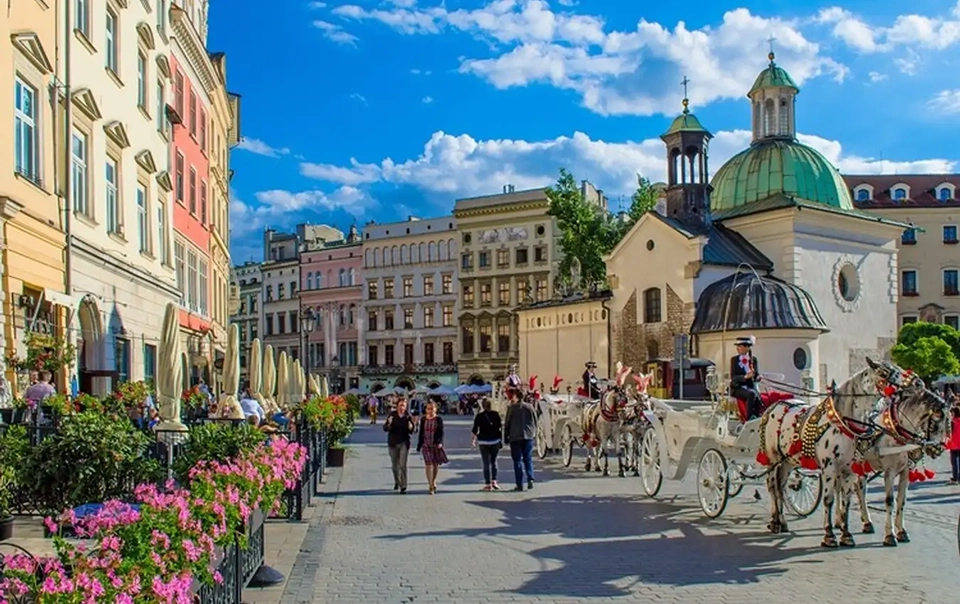 Mua Bảo hiểm du lịch Châu Âu xin visa Ba Lan